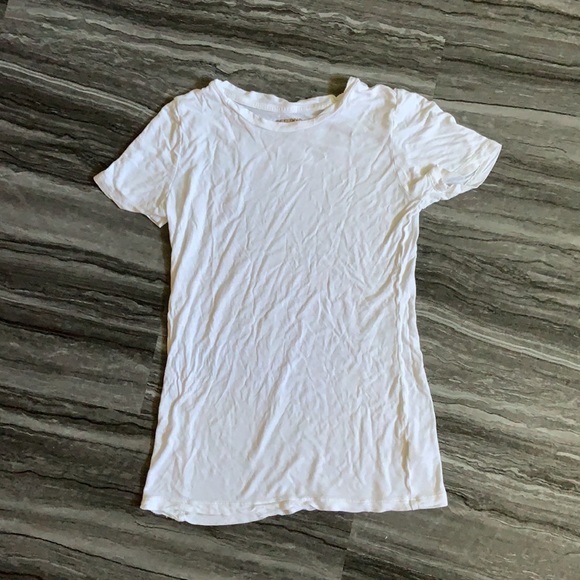 Size M T-Shirt Bundle - Picture 15 of 15